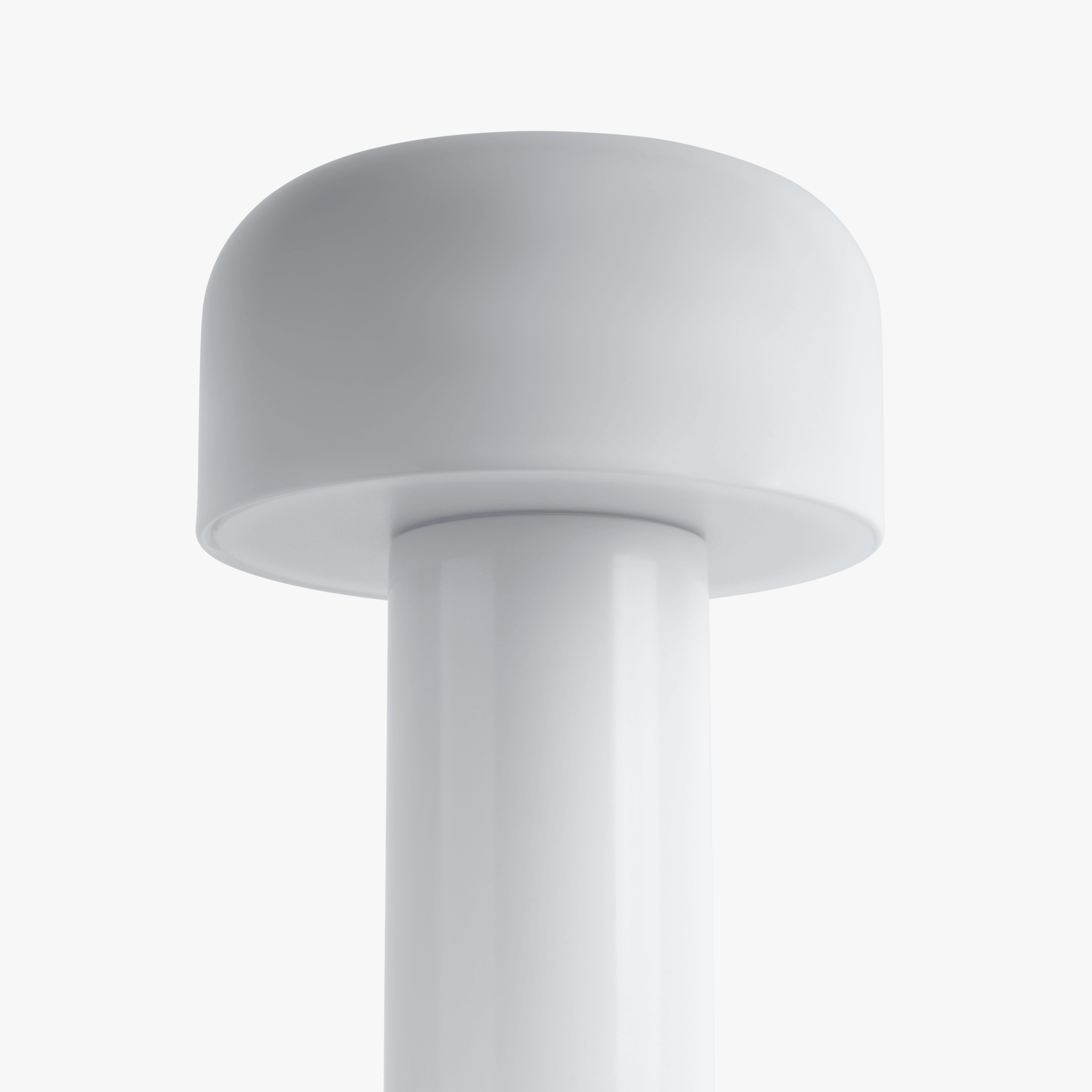 Pomello Portable Lamp in White - Bottom