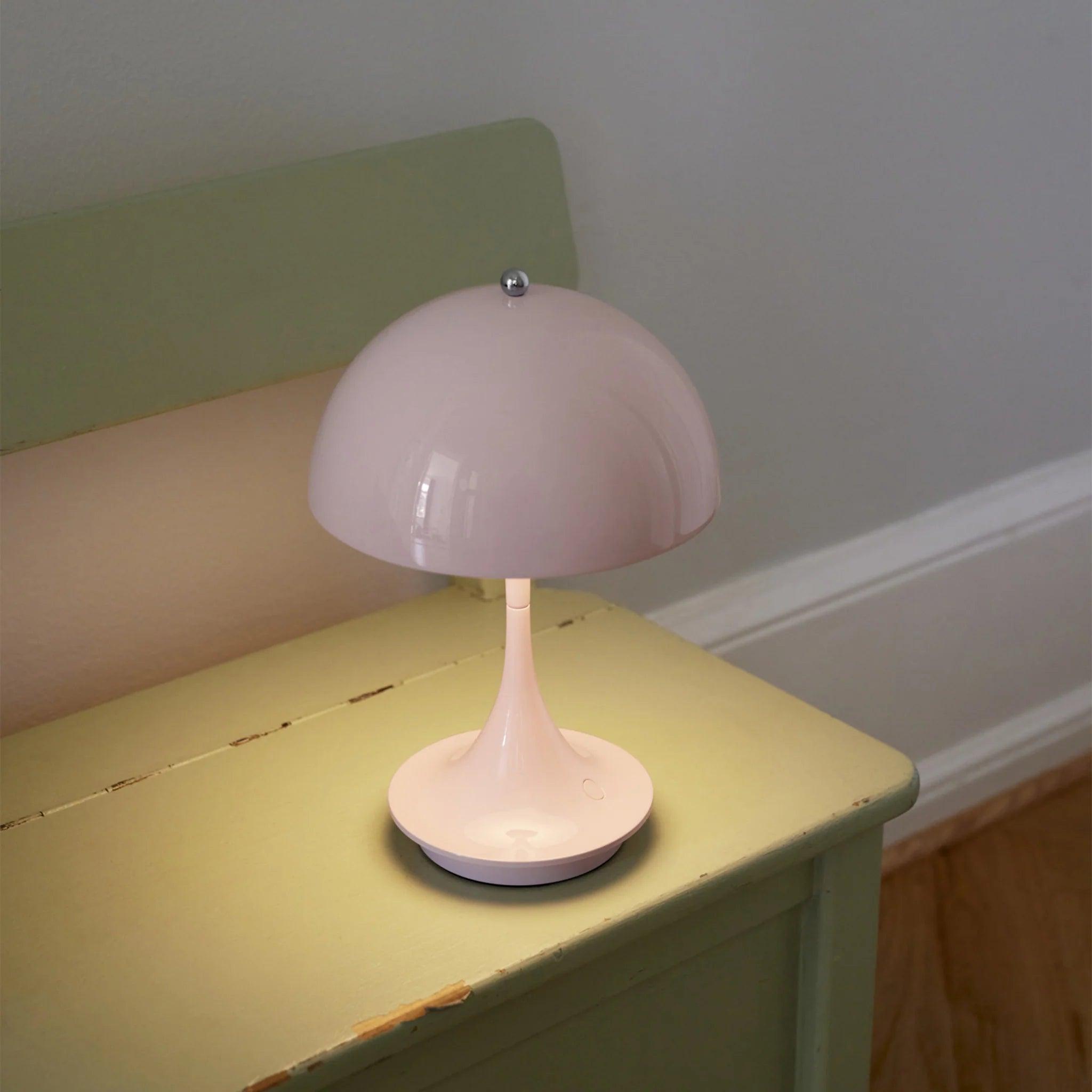 Estadini Portable Lamp