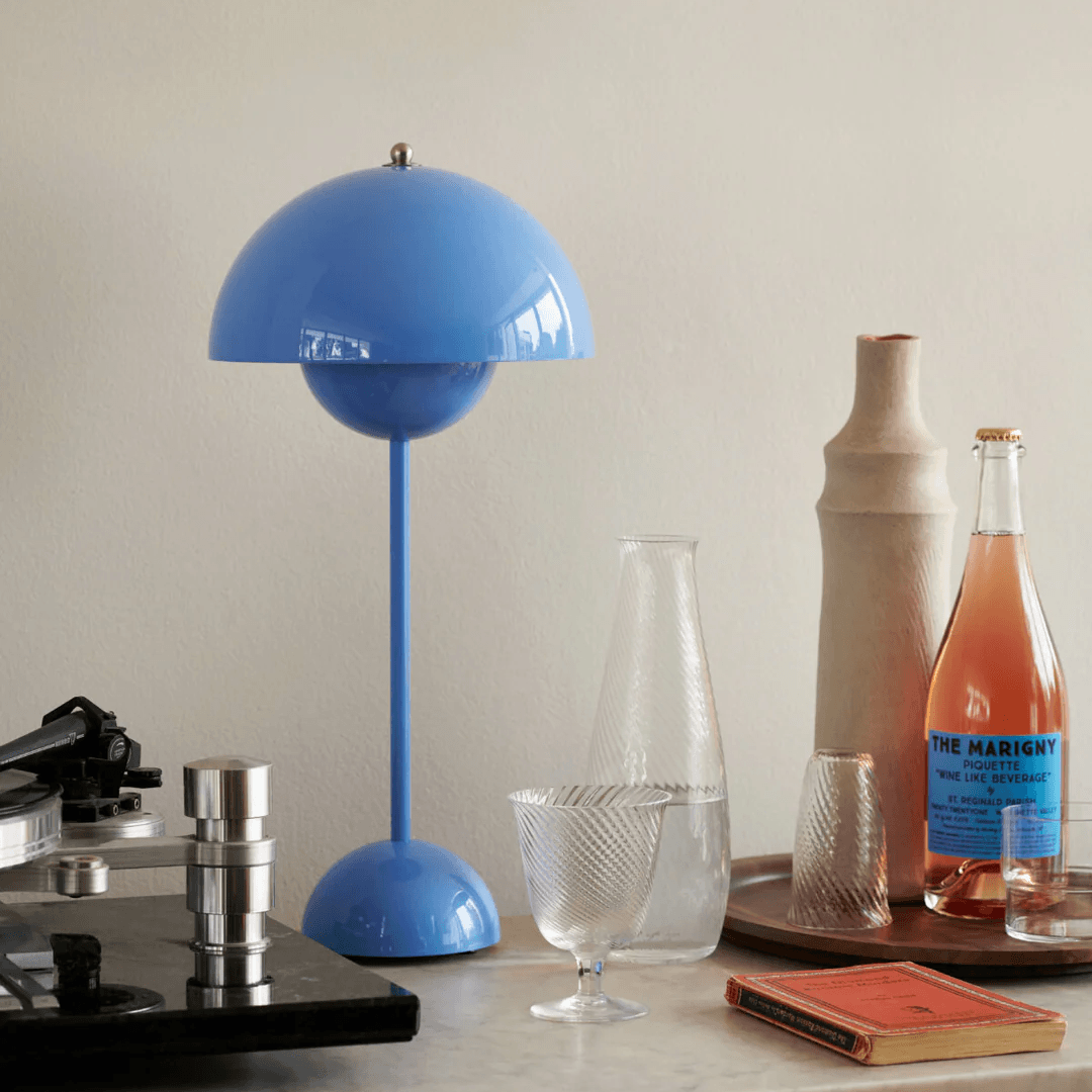 Parobol Table Lamp