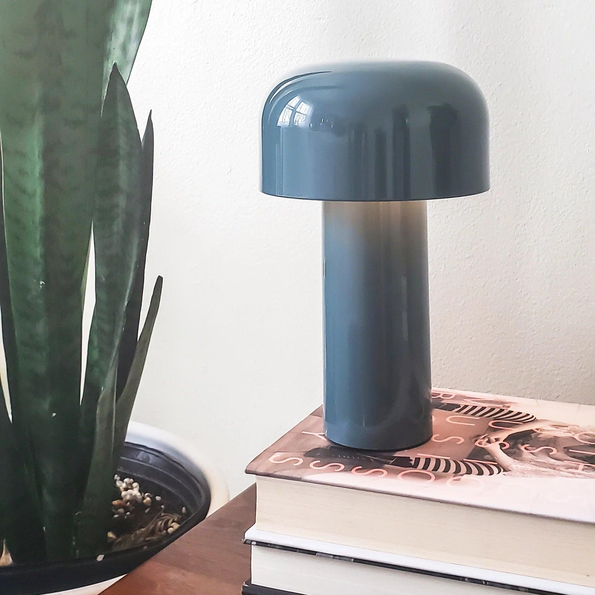 Pomello Portable Lamp